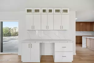 2416 E Piestewa Peak Dr, Phoenix, AZ 85016 - Photo 14