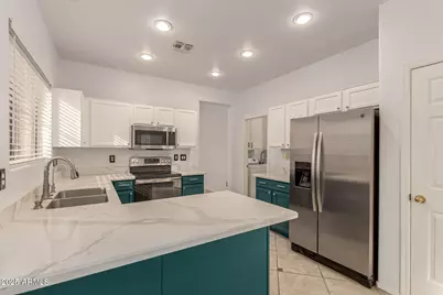 40800 N Apollo Way, Anthem, AZ 85086 - Photo 14