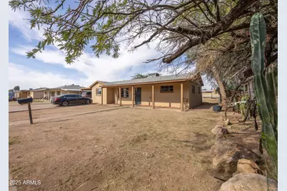 2736 W El Caminito Drive, Phoenix, AZ 85051 - Photo 2