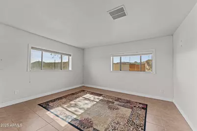 46623 N Grand Avenue, Morristown, AZ 85342 - Photo 34