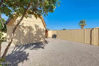 17633 N 15th Avenue, Phoenix, AZ 85023 - Photo 26