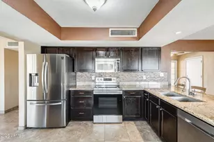 17633 N 15th Ave, Phoenix, AZ 85023 - Photo 2
