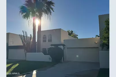 1009 N Villa Nueva Drive, Litchfield Park, AZ 85340 - Photo 2