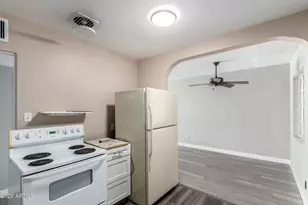 2721 W Rose Ln, Phoenix, AZ 85017 - Photo 18