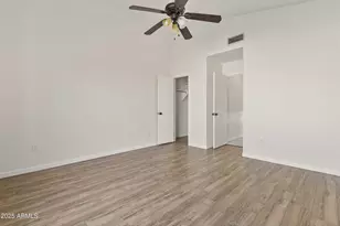 910 E Potter Dr, Phoenix, AZ 85024 - Photo 12