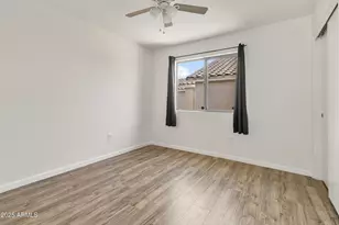 910 E Potter Dr, Phoenix, AZ 85024 - Photo 18