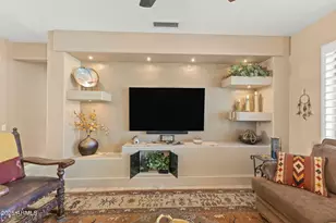 17824 W Calistoga Dr, Surprise, AZ 85387 - Photo 6