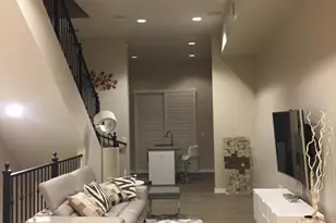 421 W 6th St, Tempe, AZ 85281 - Photo 6