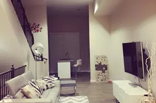 421 W 6th St, Tempe, AZ 85281 - Photo 2