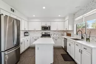 8540 W Purdue Ave, Peoria, AZ 85345 - Photo 10