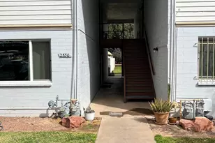 2530 W Berridge Ln, Phoenix, AZ 85017 - Photo 2