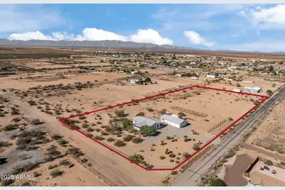 50910 W Long Rifle Road, Aguila, AZ 85320 - Photo 38