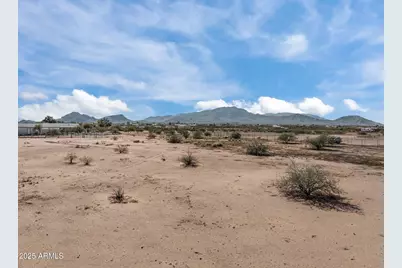 50910 W Long Rifle Road, Aguila, AZ 85320 - Photo 52