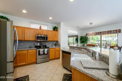 16023 W Wildflower Drive, Surprise, AZ 85374 - Photo 8