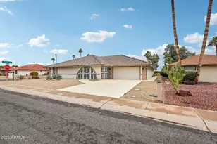 13038 W Castlebar Dr, Sun City West, AZ 85375 - Photo 8