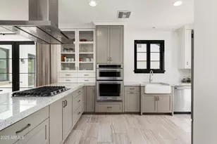 4901 E Amelia Ave, Phoenix, AZ 85018 - Photo 12