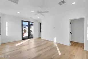 4901 E Amelia Ave, Phoenix, AZ 85018 - Photo 32