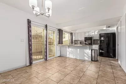 2017 W Hazelwood Parkway, Phoenix, AZ 85015 - Photo 14