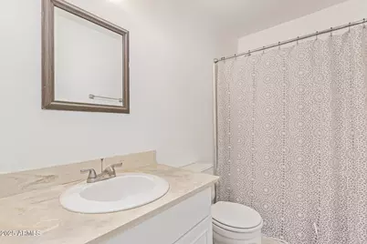 2017 W Hazelwood Parkway, Phoenix, AZ 85015 - Photo 22