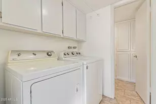 2017 W Hazelwood Pkwy, Phoenix, AZ 85015 - Photo 32