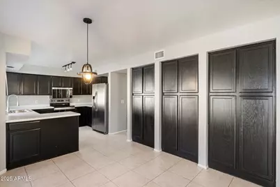 18820 N 35th Way, Phoenix, AZ 85050 - Photo 8