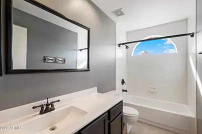 18820 N 35th Way, Phoenix, AZ 85050 - Photo 18