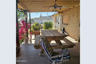 32234 S Center Street, Wittmann, AZ 85361 - Photo 6