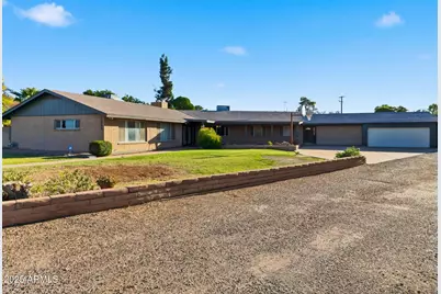 1053 W 11th Street, Mesa, AZ 85201 - Photo 4