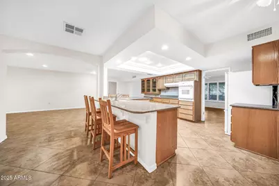 17837 N Country Club Drive, Sun City, AZ 85373 - Photo 38