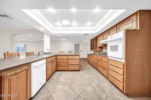 17837 N Country Club Dr, Sun City, AZ 85373 - Photo 10