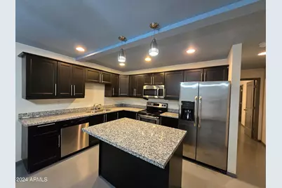 2302 N 36th Street #2, Phoenix, AZ 85008 - Photo 1