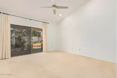 816 E Forest Hills Drive, Phoenix, AZ 85022 - Photo 14