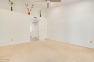 816 E Forest Hills Dr, Phoenix, AZ 85022 - Photo 12