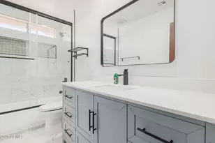 816 E Forest Hills Dr, Phoenix, AZ 85022 - Photo 22