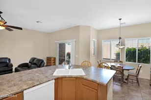 25 S Quinn Cir, Mesa, AZ 85206 - Photo 22