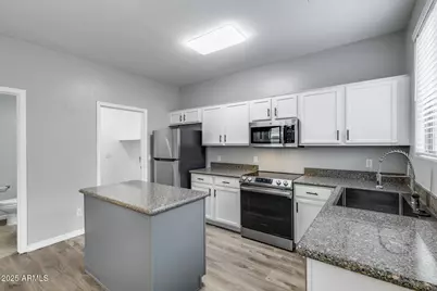 17602 W Mandalay Lane, Surprise, AZ 85388 - Photo 18