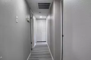 4209 W Yucca St, Phoenix, AZ 85029 - Photo 12