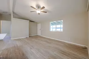 3901 E Pinnacle Peak Rd, Phoenix, AZ 85050 - Photo 22