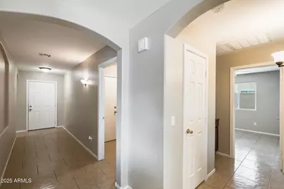 1824 W Lydia Lane, Phoenix, AZ 85041 - Photo 18