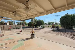10701 W El Dorado Dr, Sun City, AZ 85351 - Photo 24