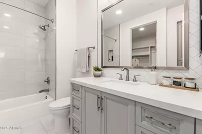 5250 E Deer Valley Drive #219, Phoenix, AZ 85054 - Photo 22