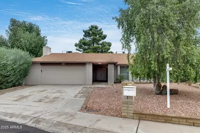 10841 N 39th Drive, Phoenix, AZ 85029 - Photo 1