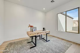 33424 N Chevelon Dr, Peoria, AZ 85383 - Photo 14