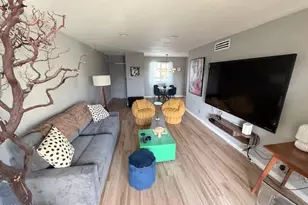 7625 E Camelback Rd, Scottsdale, AZ 85251 - Photo 12