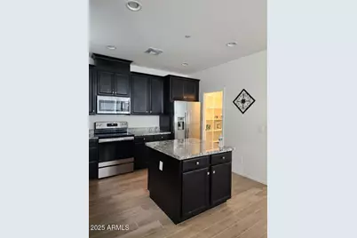 14870 W Encanto Boulevard #Unit 1113, Goodyear, AZ 85395 - Photo 12