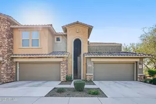 2425 W Bronco Butte Trl, Phoenix, AZ 85085 - Photo 2