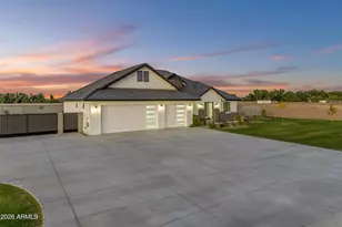 22226 E Misty Ct, Queen Creek, AZ 85142 - Photo 2