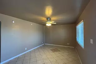 1714 W Cochise Dr, Phoenix, AZ 85021 - Photo 4