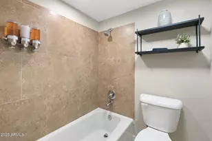 8570 E Indian School Rd, Scottsdale, AZ 85251 - Photo 20