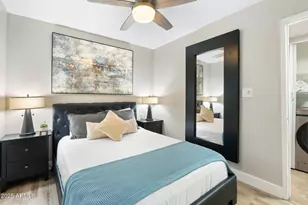 8570 E Indian School Rd, Scottsdale, AZ 85251 - Photo 26